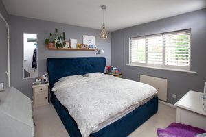 Bedroom- click for photo gallery